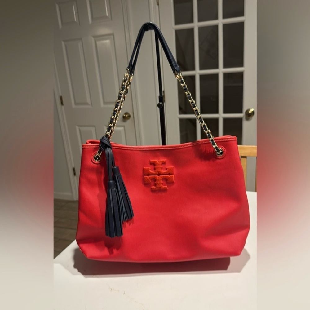 Tory Burch Shoulder Bag in Red! Love this one!! - Picture 1 of 10